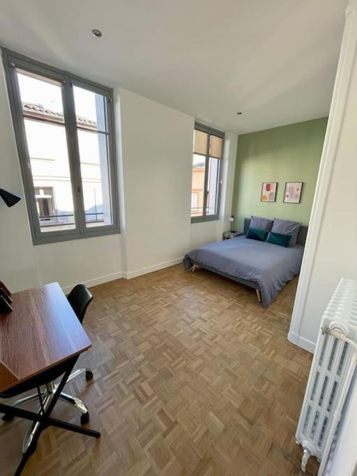 Joli T4 En Centre Historique Apartment Montauban Luaran gambar